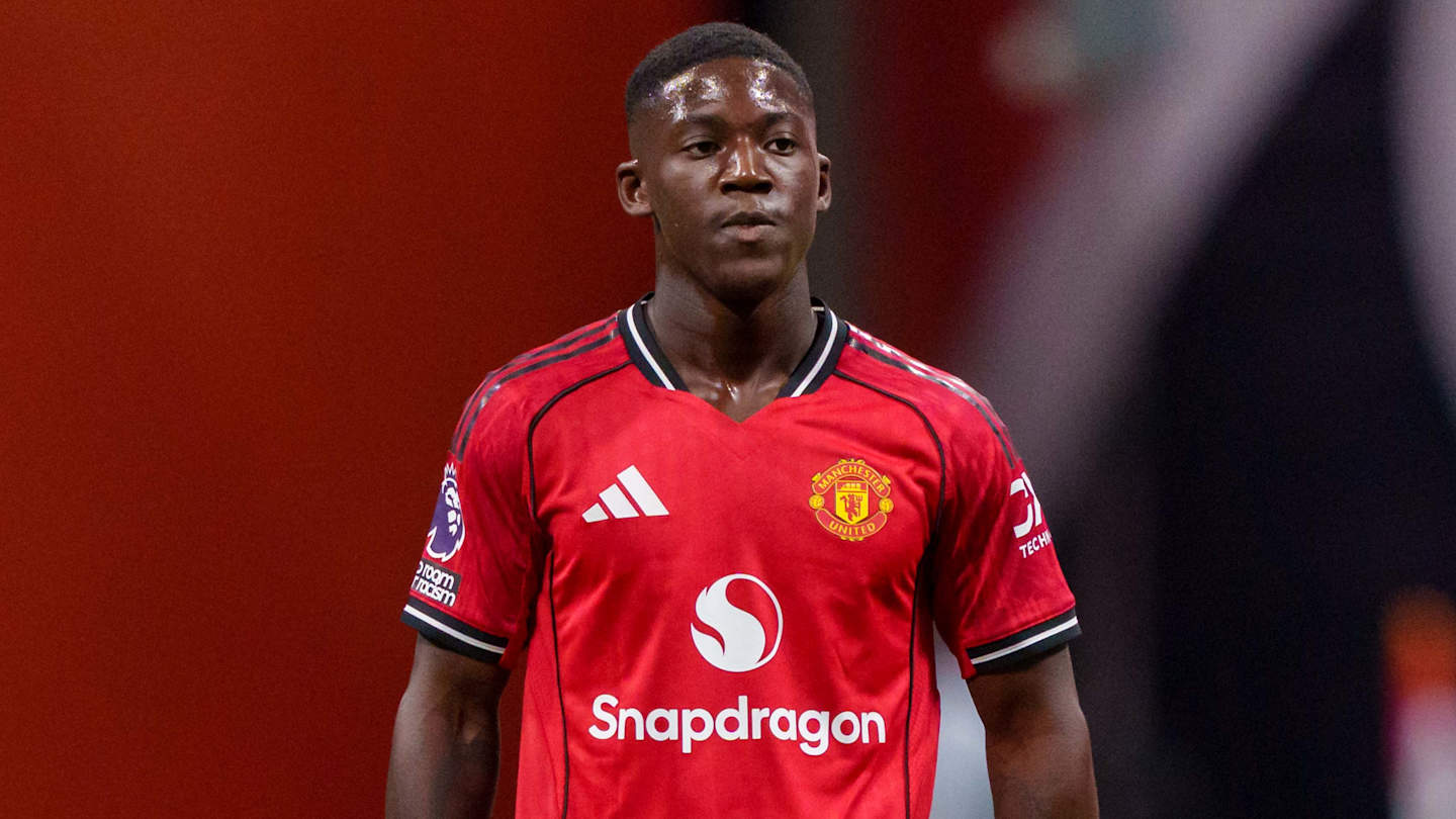 Mainoo’s Dilemma: Manchester United Starlet Seeks Loan Amidst Playing Time Concerns