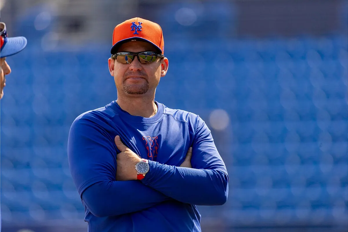Carlos Mendoza Reaffirms Leadership and Makes MLB History with the Mets