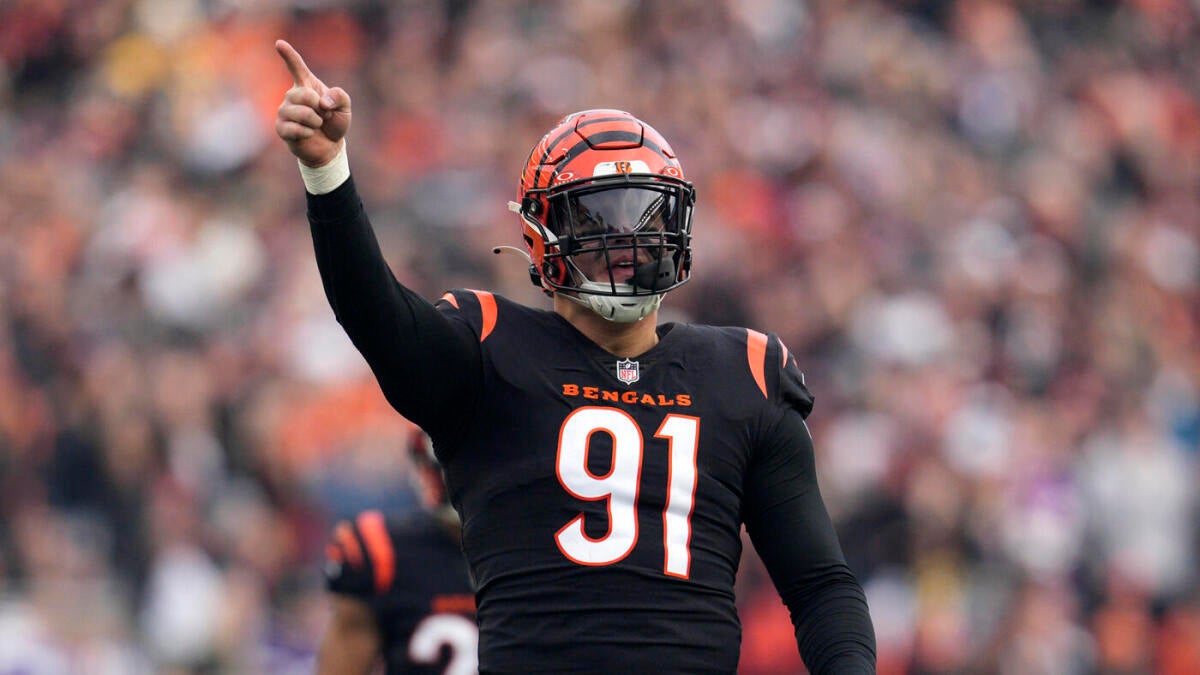 Trey Hendrickson, Bengals Reach Short-Term Truce, But Long-Term Future Remains Unclear