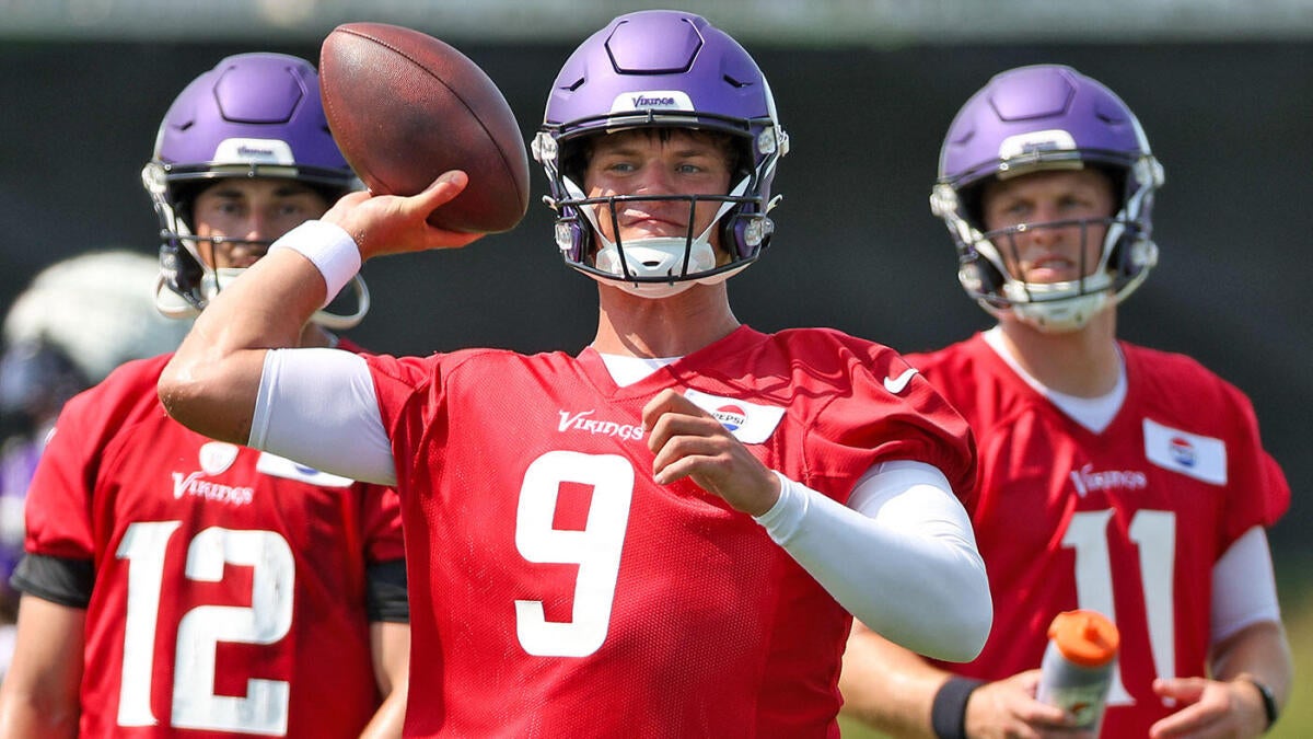 Kick Off the 2025 NFL Season with Underdog Fantasy: Get $50 in Bonus Bets!