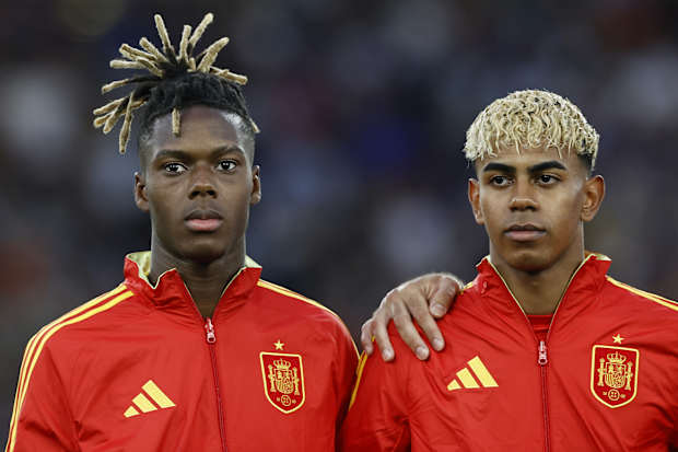Nico Williams (left) reportedly came close to signing for Lamine Yamal’s Barcelona.