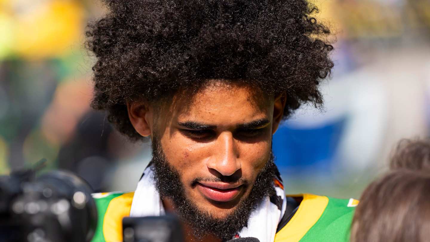 Dante Moore’s Meteoric Rise: Oregon QB Projected as Top NFL Draft Pick Amidst Penn State Showdown