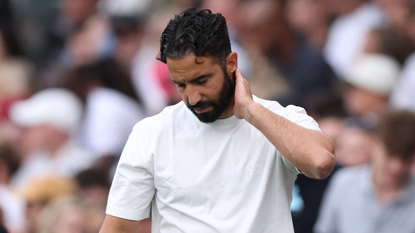 Amorim Baffled by Manchester United’s Inconsistent Form After 10 Months at Helm