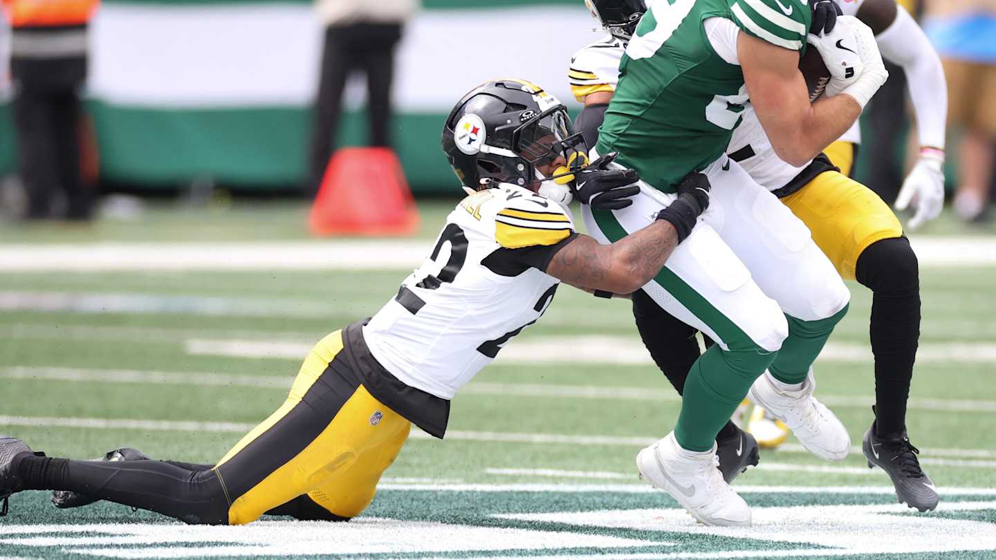 Steelers’ Safety Woes: Is Juan Thornhill Losing His Place in the Defense?