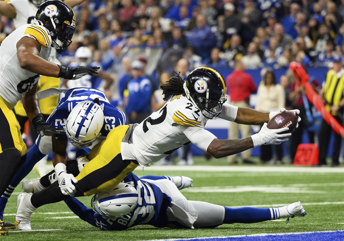 A big loss: Texans WR Stefon Diggs suffered a season-ending knee injury Sunday vs. the Colts. What makes the season-ending torn ACL worse for Diggs is that he is on an expiring where fitting (try to insert images as much as possible).